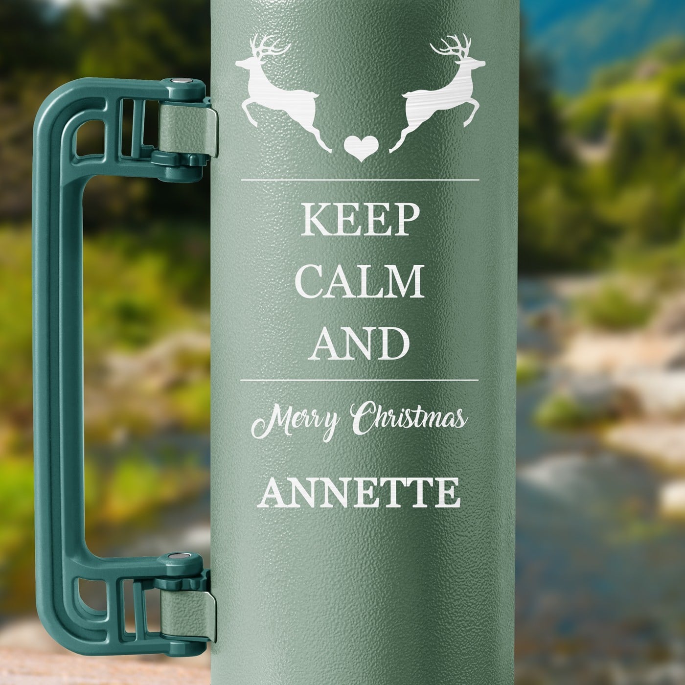 Grüne Thermosflasche mit Gravur und Trinkbecher für sie ein Mädchen Ihre Freundin zu Weihnachten