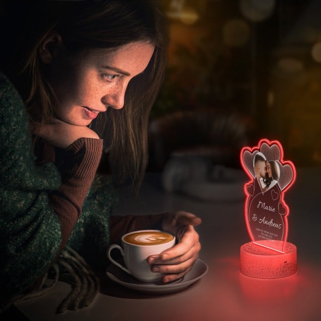 Nachtlicht mit buntem Aufdruck und LED-Sockel für Verliebte zum Valentinstag