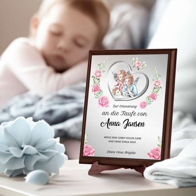 Personalisierte Holztafel mit Aufdruck für ein Mädchen zur Heiligen Taufe
