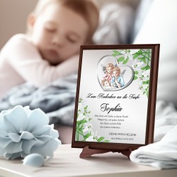 Personalisierte Holztafel mit Aufdruck für ein Mädchen zur Heiligen Taufe