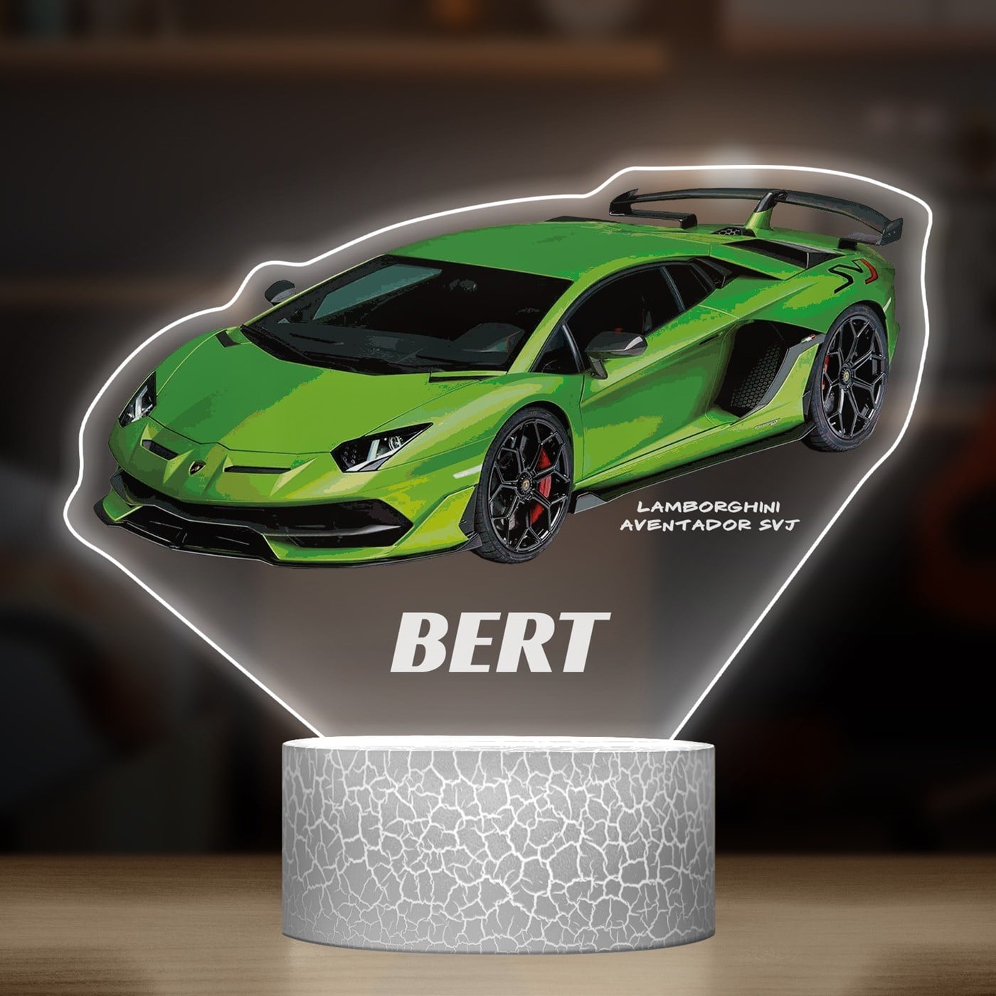 Nachtlicht mit buntem Aufdruck und LED-Sockel für einen Autofreak Motorsportfan