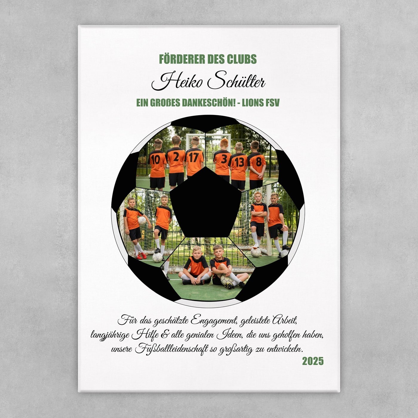 Wandbildcollage mit Aufdruck von eigenen Fotos für einen Fußballspieler
