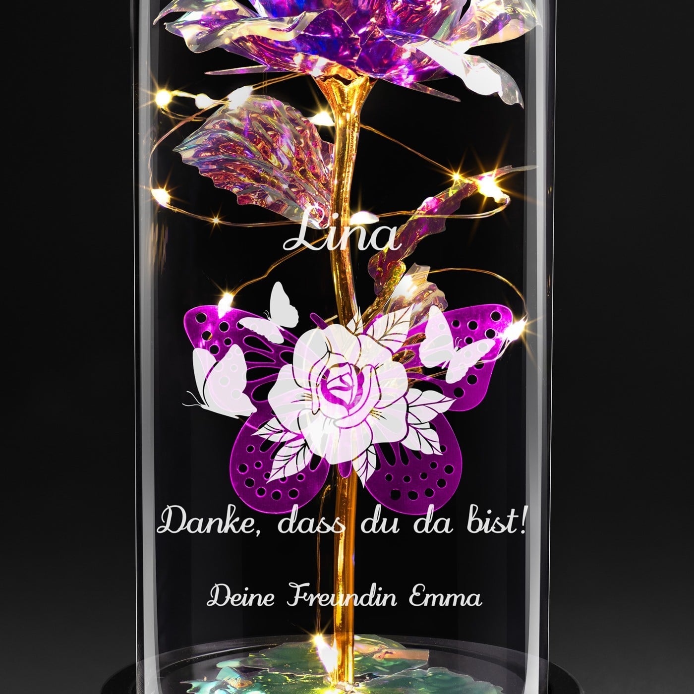 Ewige Rose in Glaskuppel mit LED-Lichtern mit Gravur für Ihre beste Freundin