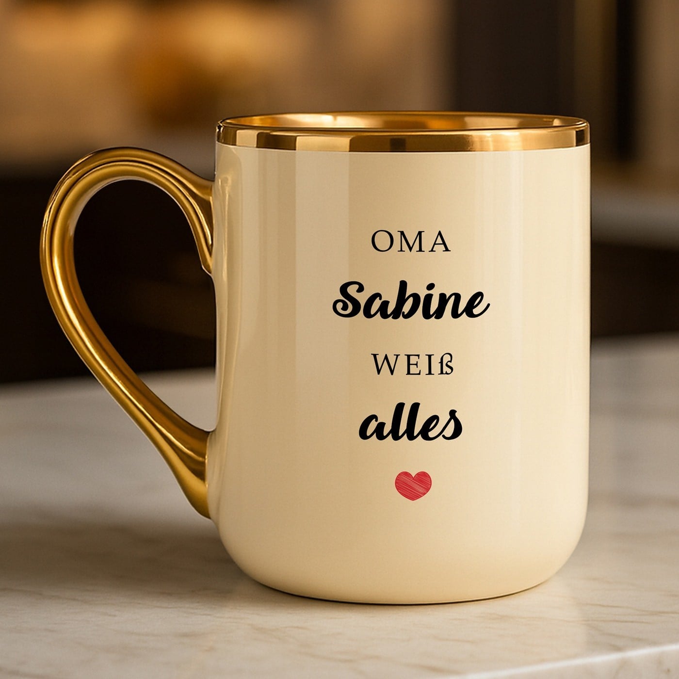 Kaffeebecher mit Goldakzenten und Aufdruck für Ihre Großmutter zum Geburtstag